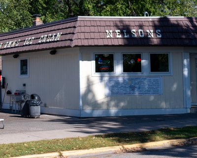 01864 Nelson's Ice Cream, Olive Street, Stillwater, Minnesota