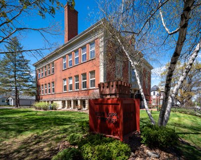 Nelson School