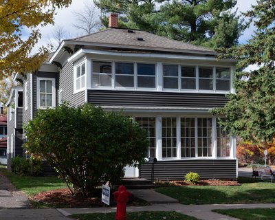 Lawson Dailey House, 704 2nd Street South