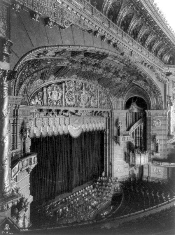 interior-roxy-theatre-master-pnp-cph-3b40000-3b44000-3b44700-3b44785u