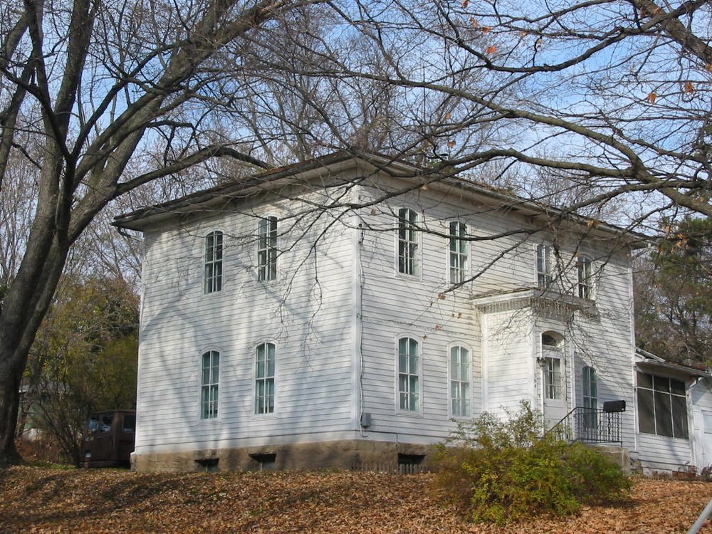 1304 1st St N, ca. 2005